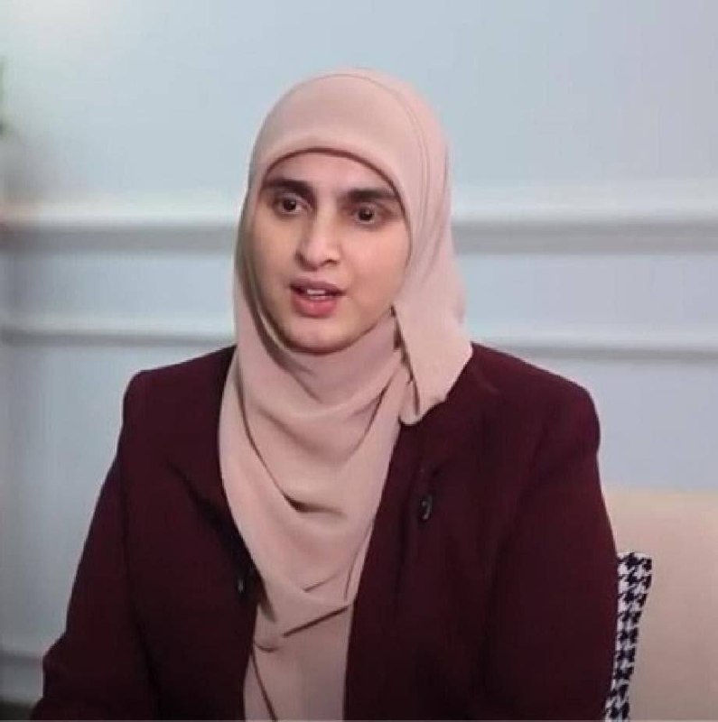 Local sources: The IDF arrested the activist Samar Hamad after raiding her home in the city of Ramallah.