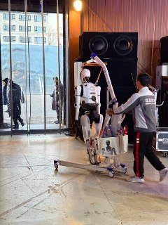 人类还能帮助机器人的时代