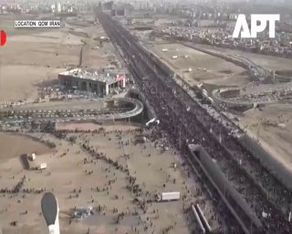 🎦 משקף את טקס הלווייתו של מר ההרוג באיראן בתקשורת זרה