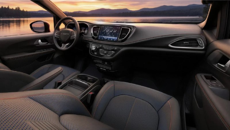Chrysler отметил юбилей США спецверсией Pacifica 3
