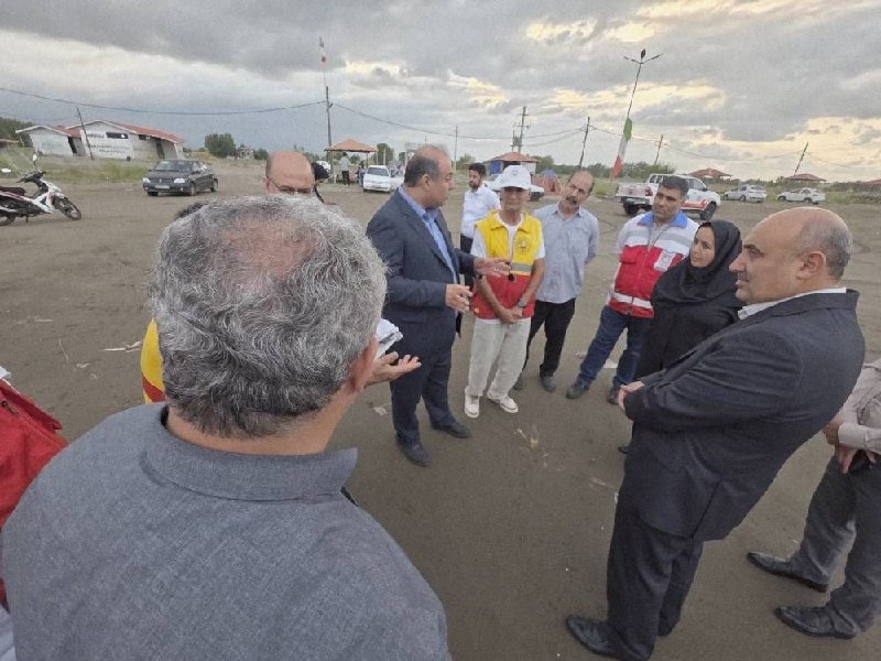 کانال رسمی دیارمیرزا: 🔹نجات ۱۰ نفر از غرقشدگی در سواحل چاف و چمخاله🔴فرماندار لنگرود: اگر برخی رویه ها و دستورالعمل ها به روز شود برای اجرای ط
