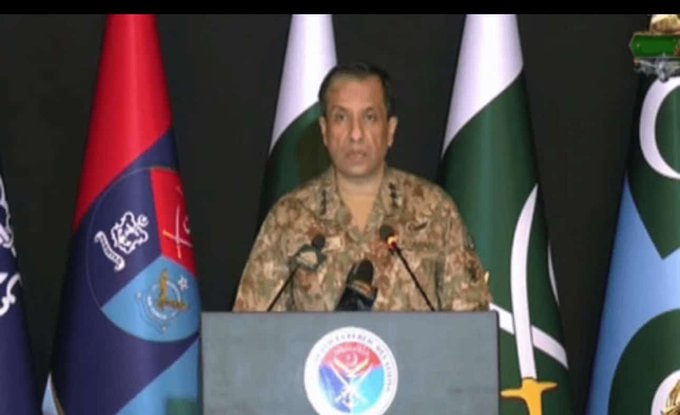 Pakistan vows to defend ally Saudi Arabia "at all costs"