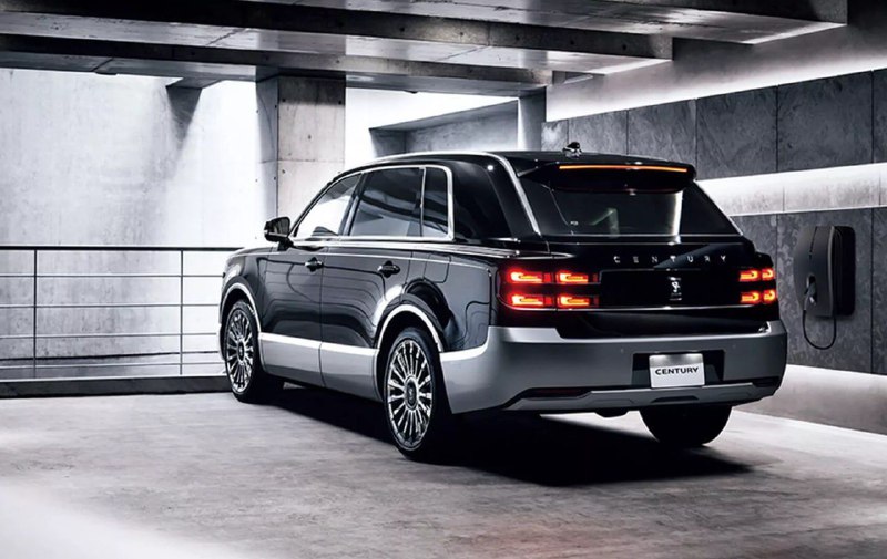 Toyota Century получил стекла с регулируемой тонировкой 2