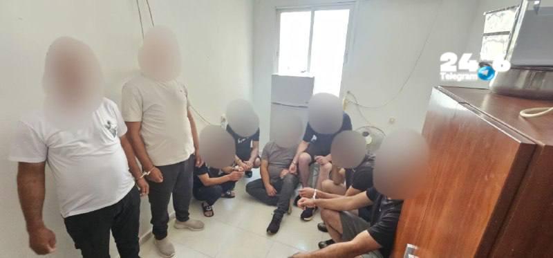 🇮🇱 8 שב"חים נעצרו במתחם דירות בדרום תל אביב. בעל המתחם אותר ונעצר גם כן לחקירה.