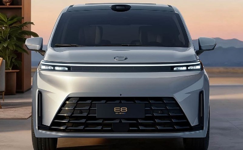 Новый Trumpchi E8 PHEV покажут в Пекине