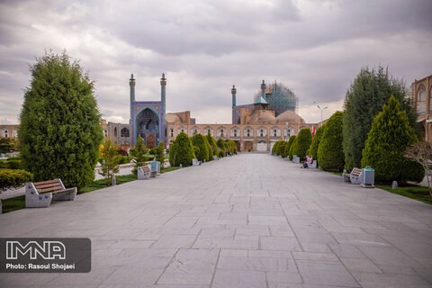 اصفهان امروز: 🌡 اصفهان تا ۷ درجه خنکتر میشود؛ باد و گردوخاک هم در راه است🔹 اداره کل هواشناسی اصفهان اعلام کرد از چهارشنبه ۱۱ شهریور