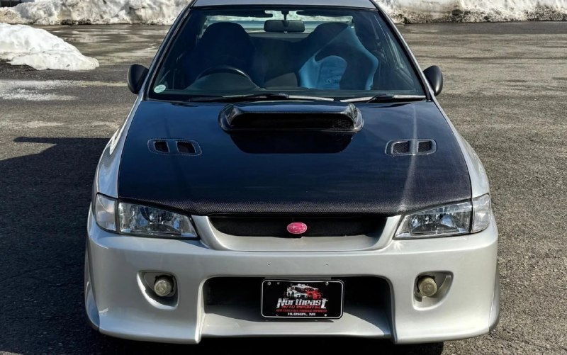 На продажу выставили редкую Subaru S201 STI