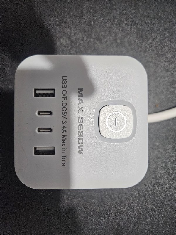 Продам удлинитель (сетевой фильтр) lipwel def 303. Длина 3 метра, 3 розетки, Type-c, USB. Отличное с — фото 1