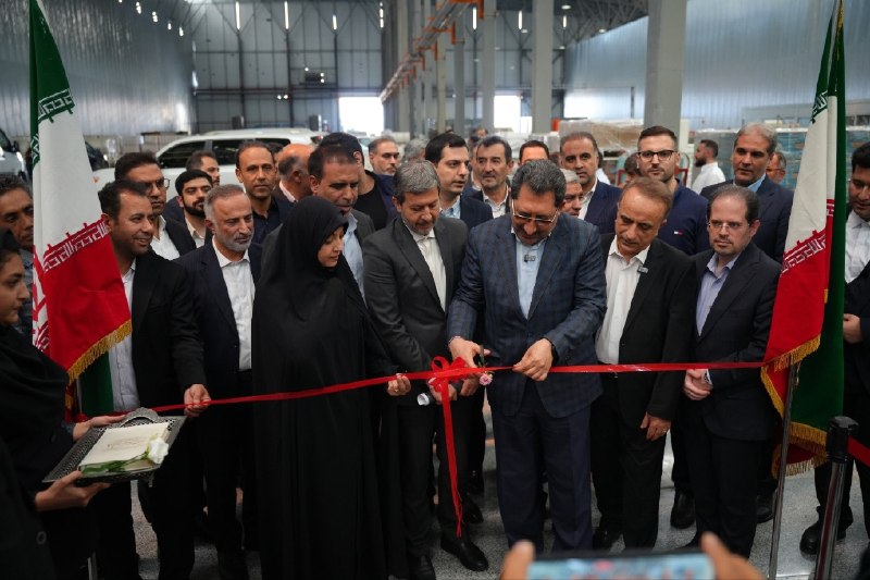 خبرفوری: 🔺 فاز نخست شرکت اصفهان مقدم با حضور وزیر صمت افتتاح شد🔹فاز نخست شرکت بزرگ «اصفهان مقدم» با حضور سیدمحمد اتابک، وزیر صنع