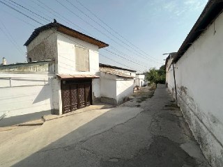 Олмазор 9.2 сотихли уй ер нархида жуда арзон