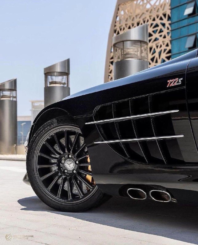 SLR McLaren 722S Roadster 3