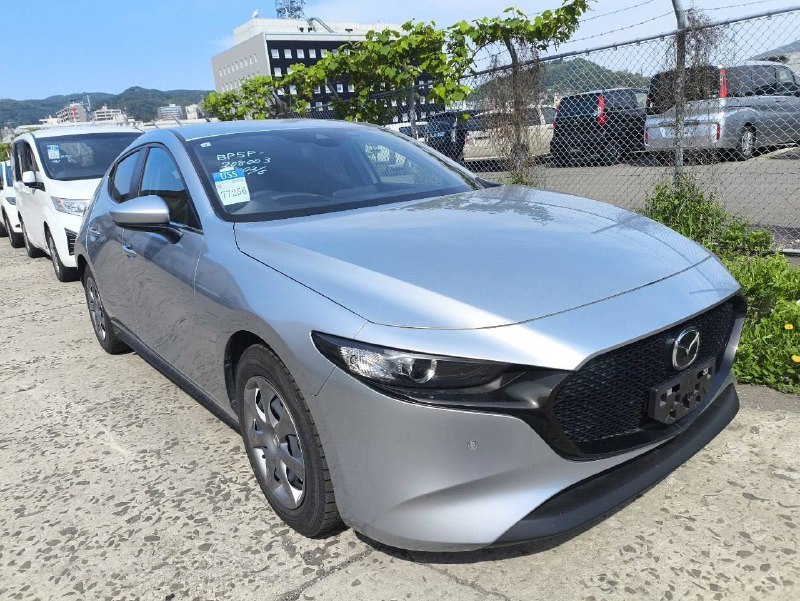 Mazda 3 2023 фото 2