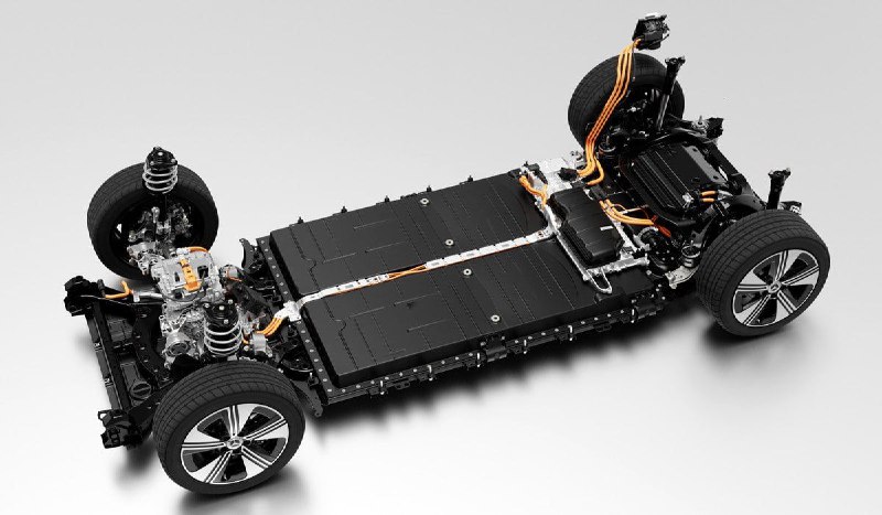 Новый Mercedes-Benz CLA не получит китайский двигатель от Geely!? 5
