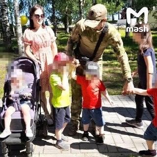 Беременную шестым ребёнком жену героя СВО приговорили к 6 годам тюрьмы — за попытку защитить себя от убийства.31-летняя Екатерина жила в селе Холмогоры Архангельской области, сдавала квартиру посуточно. В новогоднюю ночь пришла туда проверить, всё ли окей 