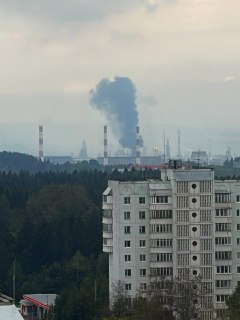 В Перми атакован НПЗ «Пермьнефтеоргсинтез», сообщает телеграм-канал «Пермь 36,6».Местные власти ранее заявили об отражении атаки беспилотников, о последствиях не сообщалось.