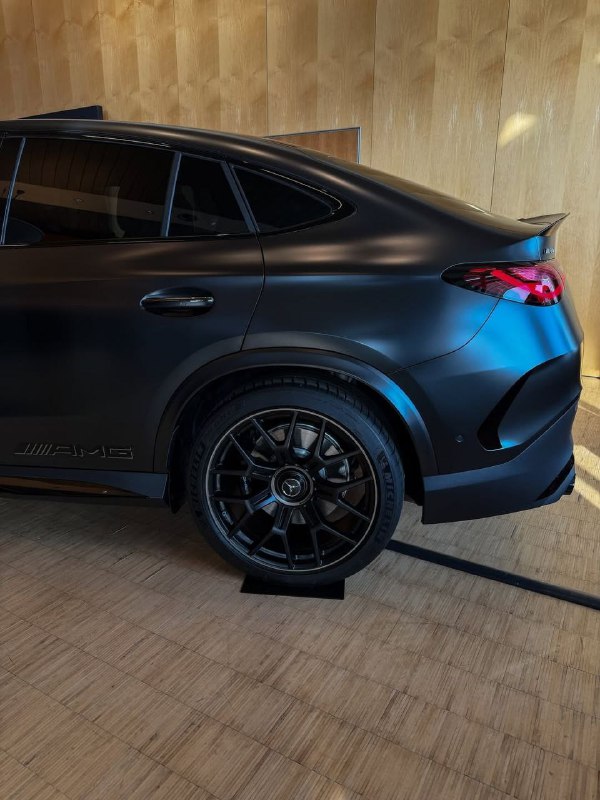 Mercedes Benz 2026 GLC 53 AMG Coupe 4MATIC+ 3.0-L 6-Cyl in-line 449 HP 0-100 km/h 4.2 sec 8