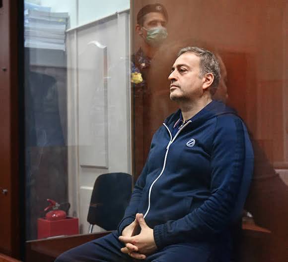 У бывшего заместителя главы МВД Дагестана Руфата Исмаилова изъяли имущество на сумму 533 млн рублей. Суд установил, что эти активы были приобретены на  фото