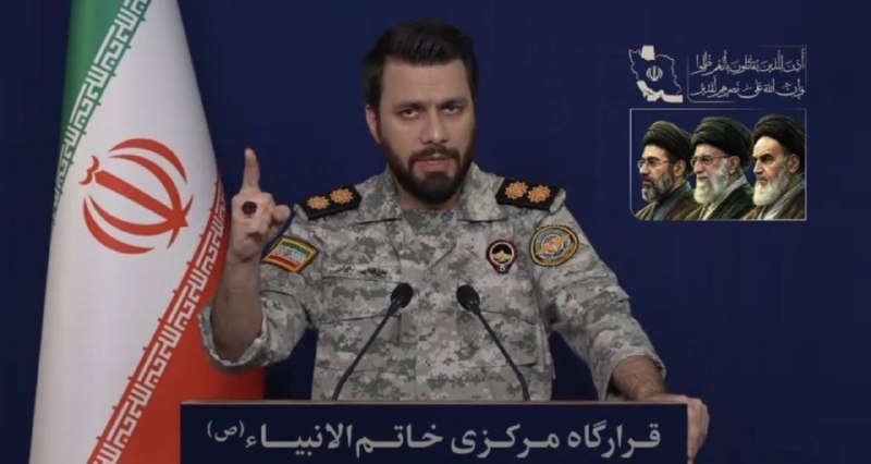 اخبار فوری و محرمانه: 🔴 هشدار نیروهای مسلح ایران نسبت به هرگونه تعرض به نفتکش‌ها🔹 سخنگوی قرارگاه مرکزی خاتم‌الانبیا اعلام کرد که ارتش آمریکا ت