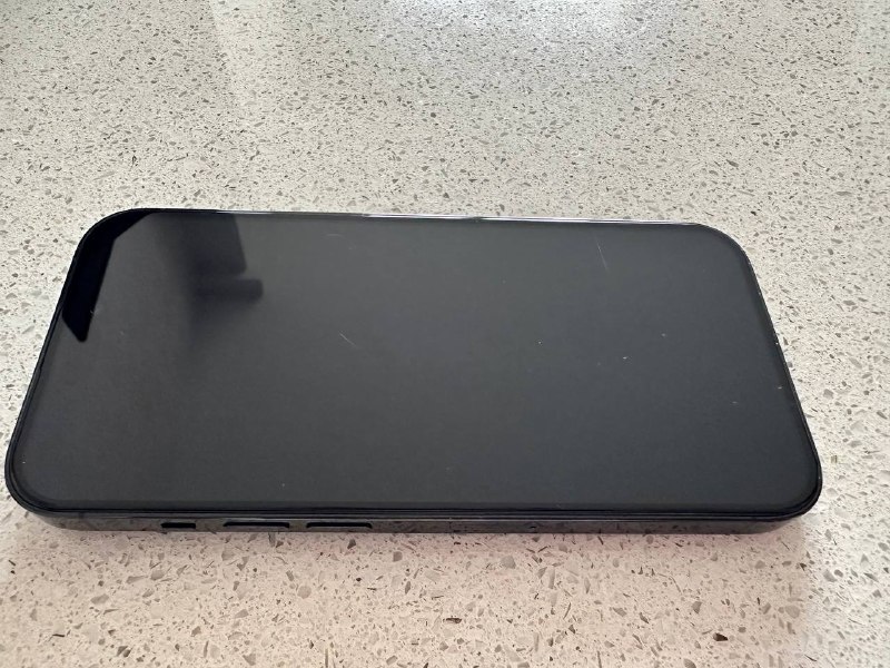 Продам IPhone 14 Pro 256 Gb — фото 1