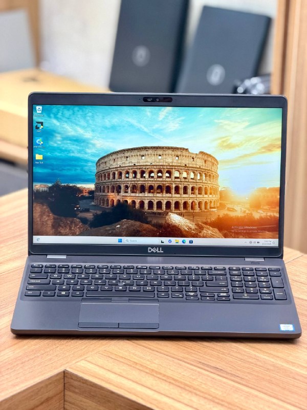 لپتاپ استوک ارزان به قیمت عمده: 💼 Dell Latitude 3540⚙️ CPU: Intel Core i7-8665U🧩 RAM: 8GB💾 SSD: 256GB🎮 GPU: AMD Radeon Graphics🖥 Display: 15.6” FHD⭐ Gra