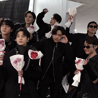 ⟬𝐁𝐓𝐒 𝐅𝐎𝐑 𝐄𝐕𝐄𝐑⟭ Telegram Group Link