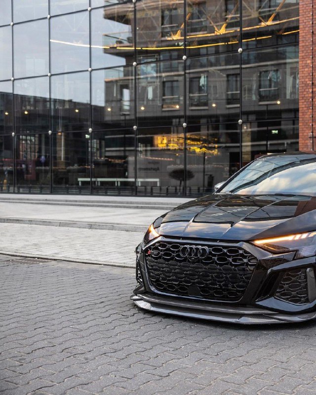 2022 Audi RS3 8Y Sportback 2