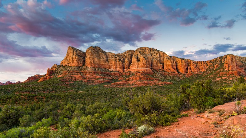 A vortex state of mindRed rock formations, Sedona, Arizona (© Jim Ekstrand/Alamy)
