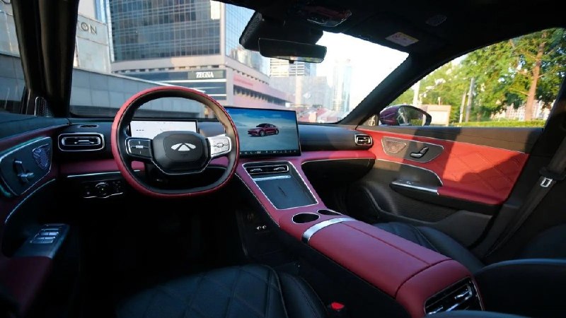 В Китае начались продажи гибридного седана Chery Fulwin A9L 3