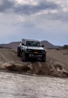 Ford bronco