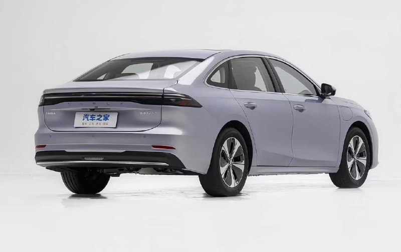 Geely обновила седан Galaxy A7 — дешевле Lada Vesta 4