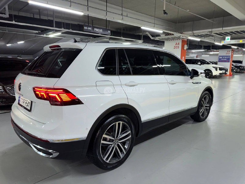 Volkswagen Tiguan 2022 фото 4