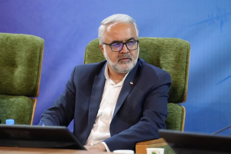 خبرگزاری مهر کرمانشاه: مبین: مدیریت محله‌محور راهکار کاهش آسیب‌های اجتماعی استکرمانشاه- فرماندار کرمانشاه گفت: با تشکیل شوراهای محلات و استفاده