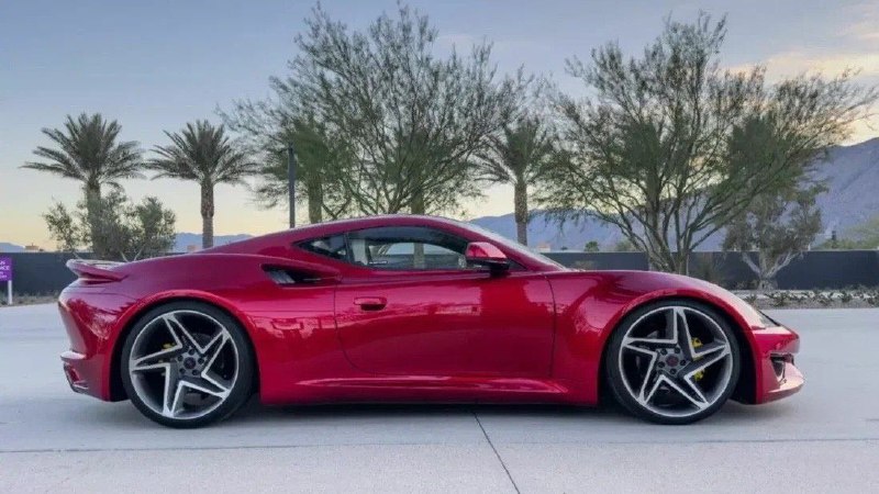 На eBay выставили единственный ходовой прототип суперкара Saleen S1 2