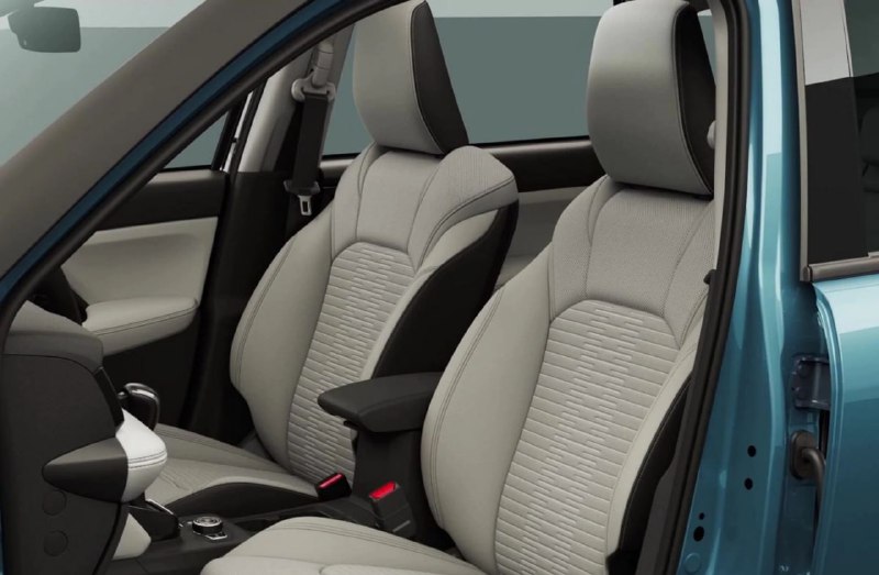 Suzuki представила новый компактный кроссовер Victoris 5