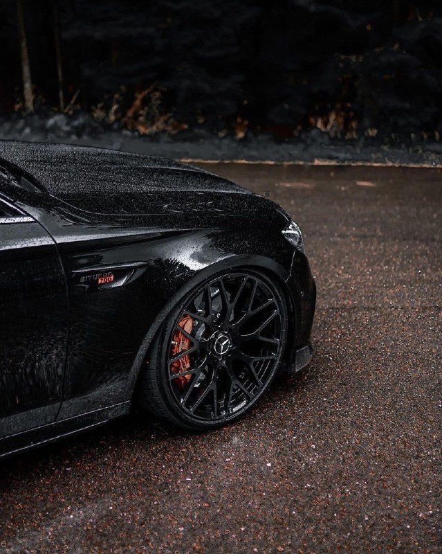 Mercedes benz e class (w213) Brabus 700 5
