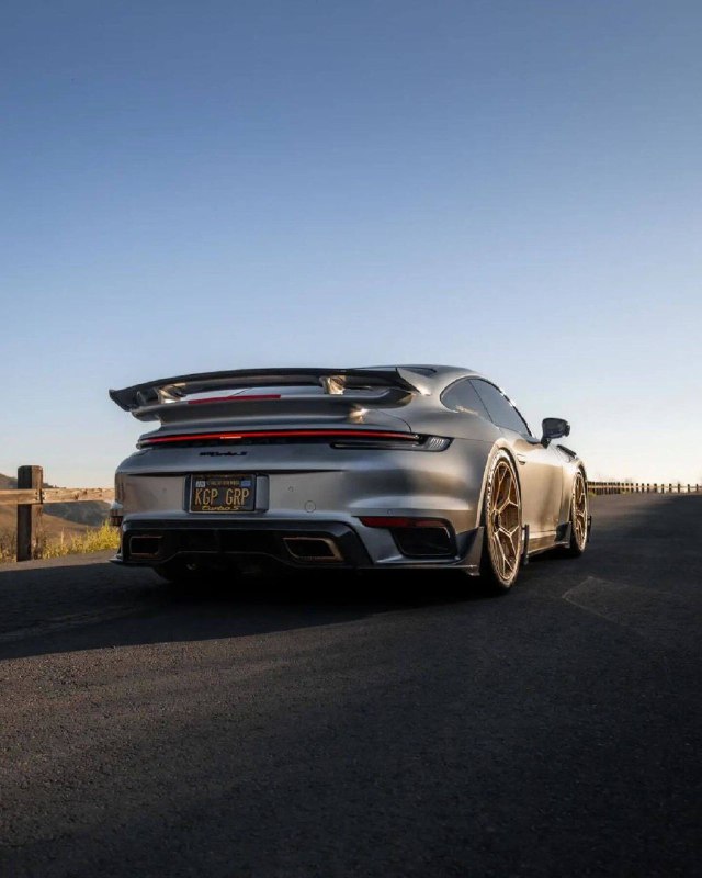 Porsche 992 Turbo S 5