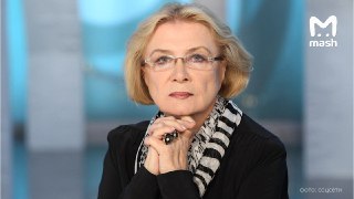 Народная артистка Алла Демидова обратилась к врачам из-за проблем с сердцем — ей стало плохо у себя дома в Москве.По данным Mash, 89-летняя актриса Театра на Таганке пожаловалась на аритмию. Прибывшие медики настаивали на госпитализации для более тщательно