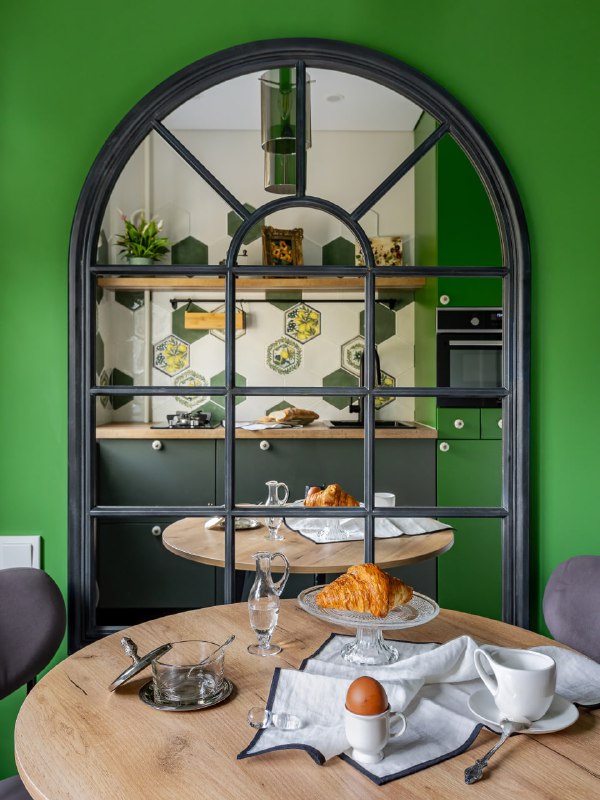 Как за 4 месяца преобразили унылую двушку 44 м в хрущевке яркий ремонт с небольшим бюджетом Хозяйка этой квартиры, девушка 30 лет, занимается орган... - изображение 1 - месяца, преобразили, унылую