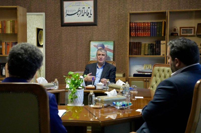זה נעשה במקביל לשבוע הממשלה;