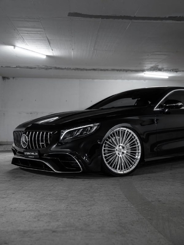 Mercedes-Benz S-Class Coupe 2
