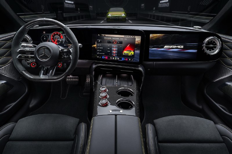 Mercedes показал самый мощный серийный седан в своей истории — новый GT 4-Door Coupe выдает до 1169  4