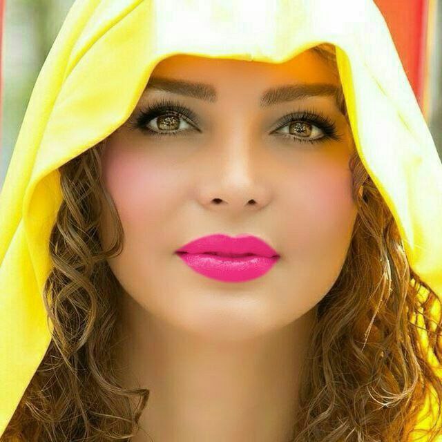 ❤عَِشَِـَِقَِ مَِــَِاَِنَِدَِگَِــاَِرَِ❤: 🟨💜 توے ذهݩـــم🟪💛 یڪ دنیا🟨💜 واست حرف دارم🟪💛 ولی توی دلـــــم🟨💜 یک جمله 🟪💛 بیشــتر نیــست🟨💜 دوســـــتت دارم