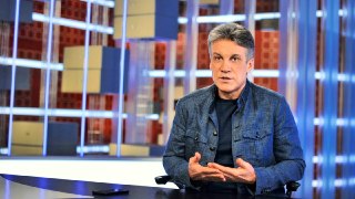 Умер телеведущий Алексей Пиманов, у него «не выдержало сердце», сообщает Первый канал.Пиманов 25 лет вел программу «Человек и закон». Ему было 64 года.