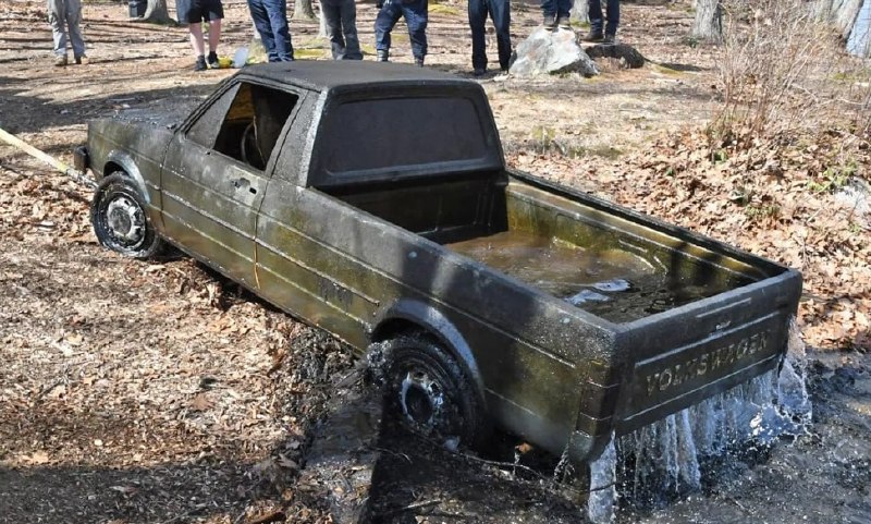 Рыбак выловил 44-летний угнанный Volkswagen 2