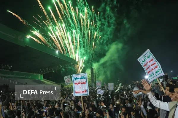 خبرگزاری دفاع مقدس: 💢انصارالله یمن؛ پدیده شکستناپذیر در جنگ با نوکیسگان سعودی🔸یمنیها خاطره تجزیه کشورشان از طریق الحاق استانهای عسیر، جیز