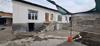 Uy sotiladi arzon narxda