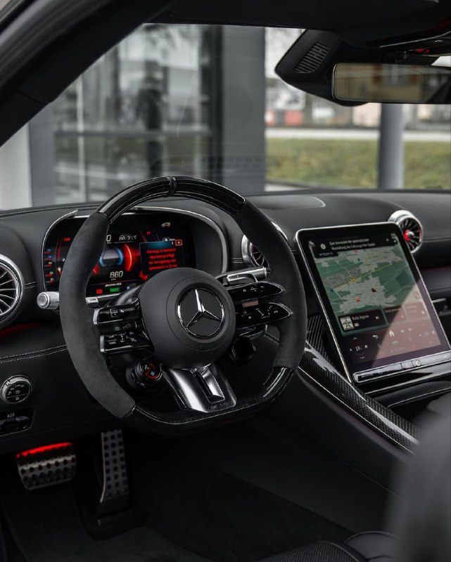 New Mercedes-AMG GT63 Coupe 4.0-L V8 BITURBO 585 HP 0-100 km/h 3.2 sec 10