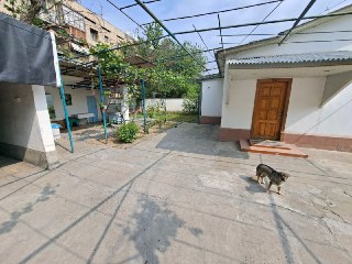 3 ком. ДОМ на участке 4,2 сотки. Мирзо-Улугбек р-н, ул. Буюк Ипак Йули