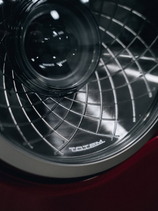 Модель totem GT Super отдает дань уважения легендарному Quadrifoglio от Alfa Romeo — четырехлистному 7