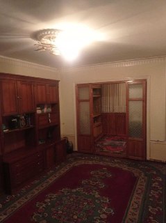 Срочно продается 3 х комнатная квартира в Шайхантахурском р-не.
